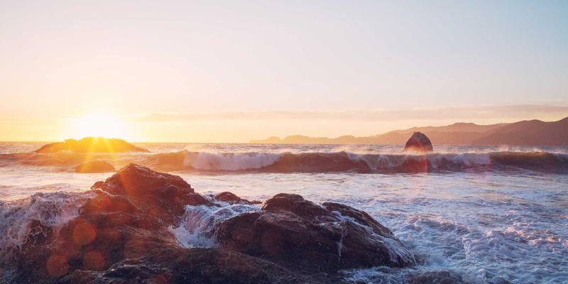 从量体到成衣:专业西装定制全流程指南,打造卓越团体职业装