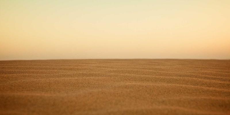 复古风潮回归：SS乔夫如何为团体职业装注入经典复刻魅力