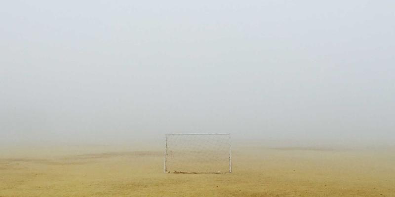 服装定制如何提升企业形象与团队凝聚力?解析职业装与企业工装的战略价值